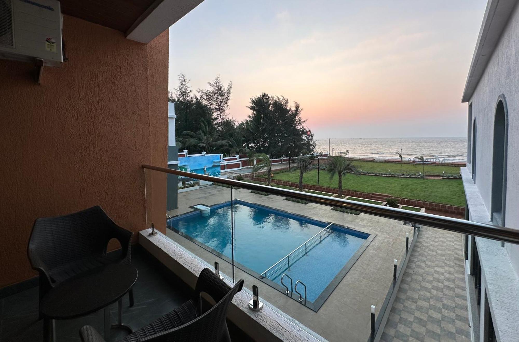 Hotel Aqualina Bhogwe Zewnętrze zdjęcie