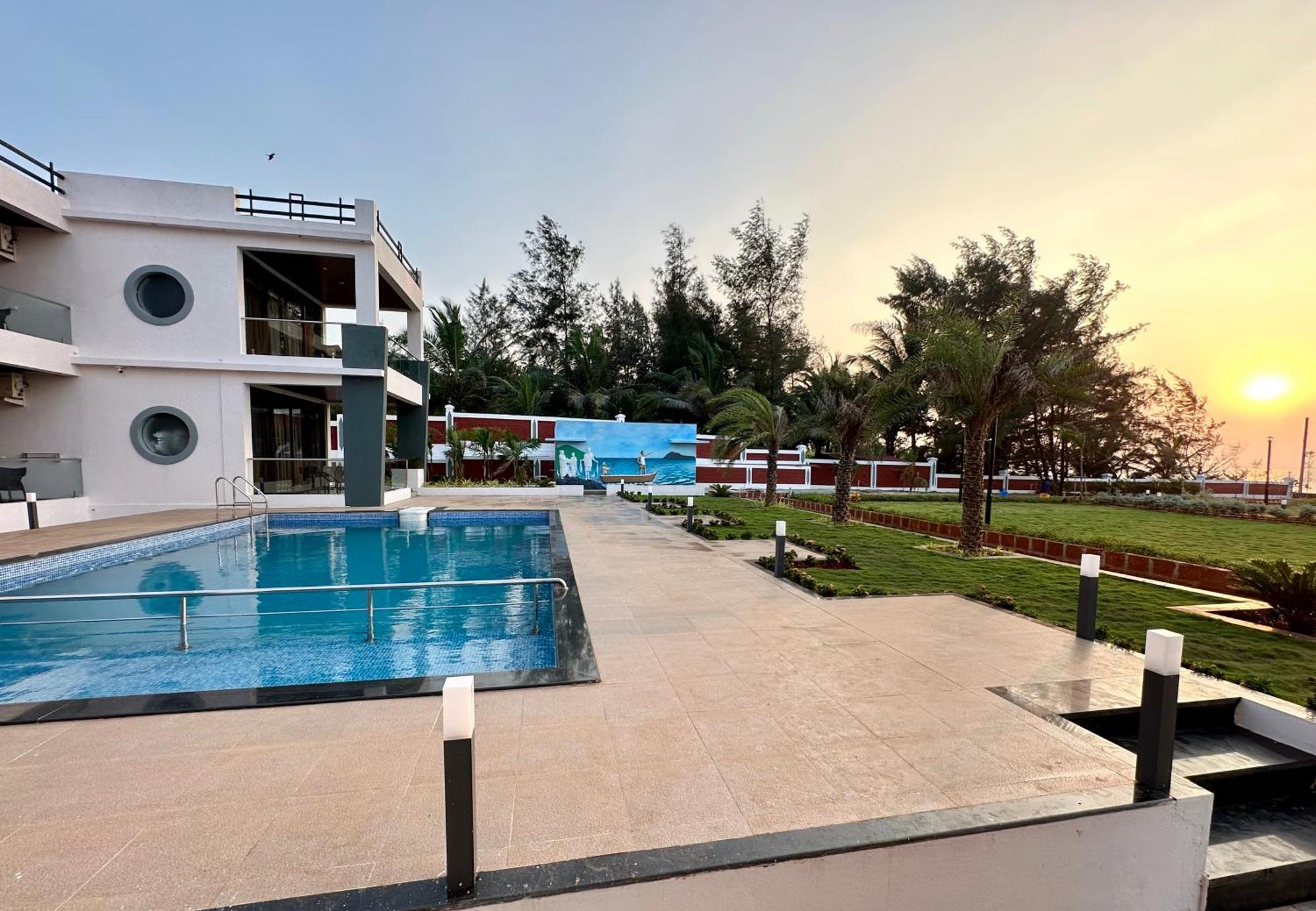 Hotel Aqualina Bhogwe Zewnętrze zdjęcie